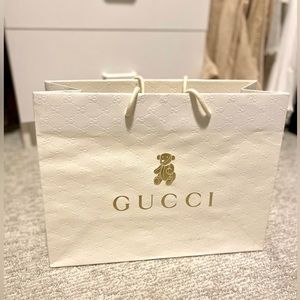Beautiful Gucci Baby Shopping Bag